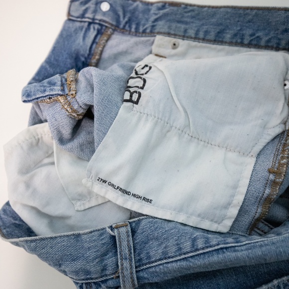 NWOT BDG Urban Outfitters Brand Blue Denim Jean Girlfriend Summer Style Shorts - Picture 9 of 10